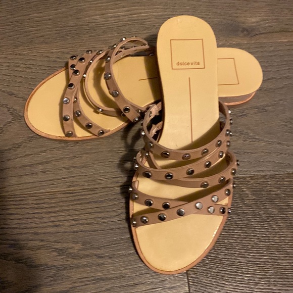 Dolce Vita Sandals sz 5.5 - Picture 1 of 2
